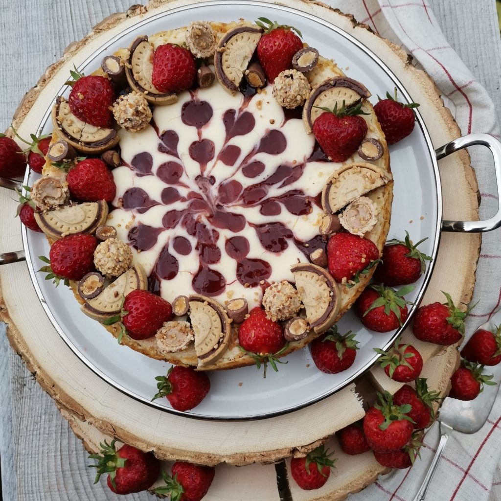 Klassischer Erdbeer Cheesecake - Milis Cheesecake